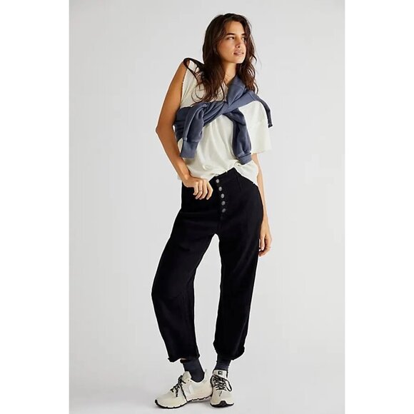 We The Free Osaka Mid Rise Barrel Corduroy Pants Black Button Fly Relaxed Sz 32 - Picture 1 of 16
